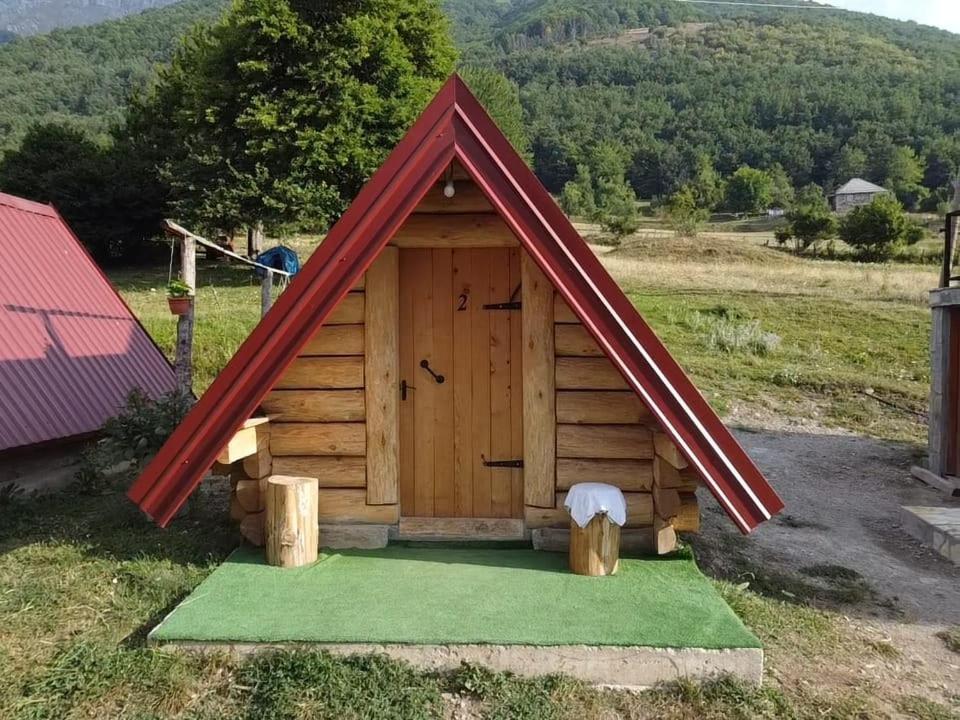 Bungalows Malagic Gusinje Exterior photo