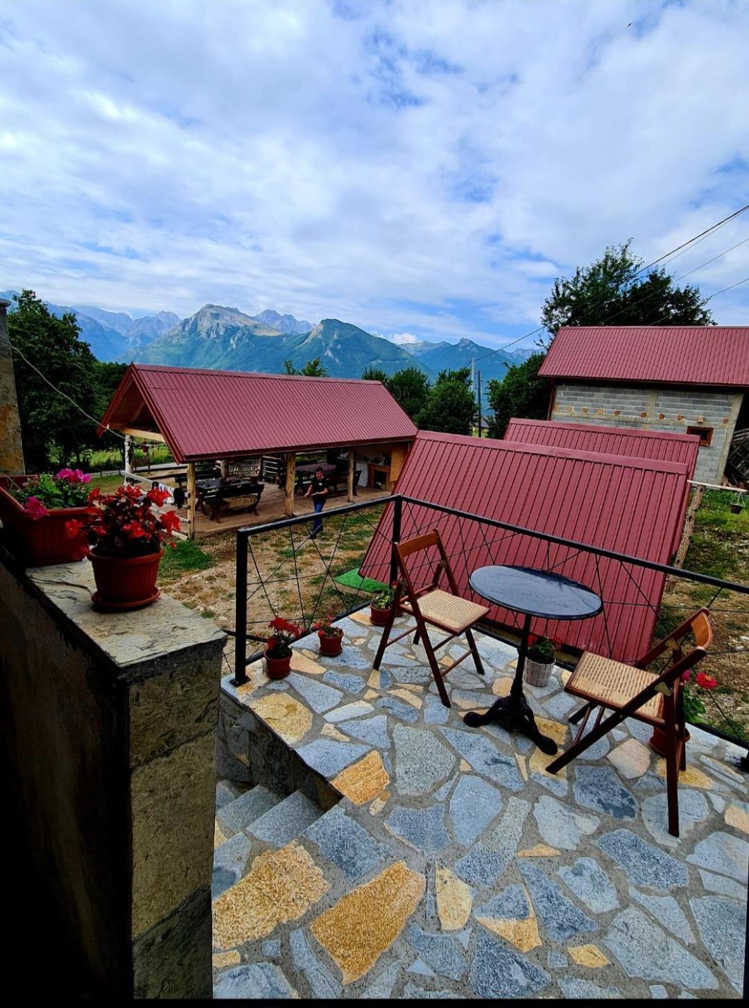 Bungalows Malagic Gusinje Exterior photo