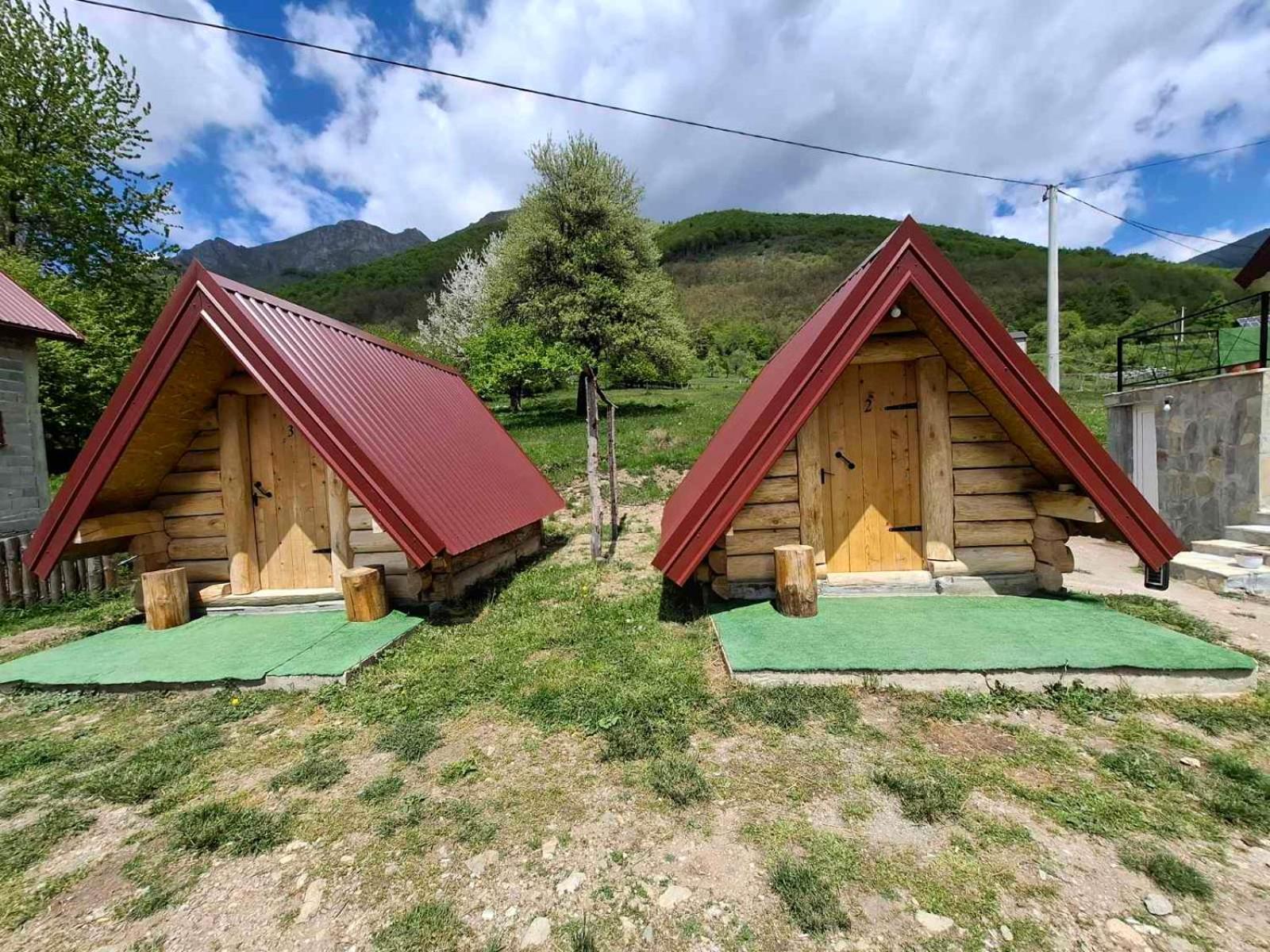 Bungalows Malagic Gusinje Exterior photo